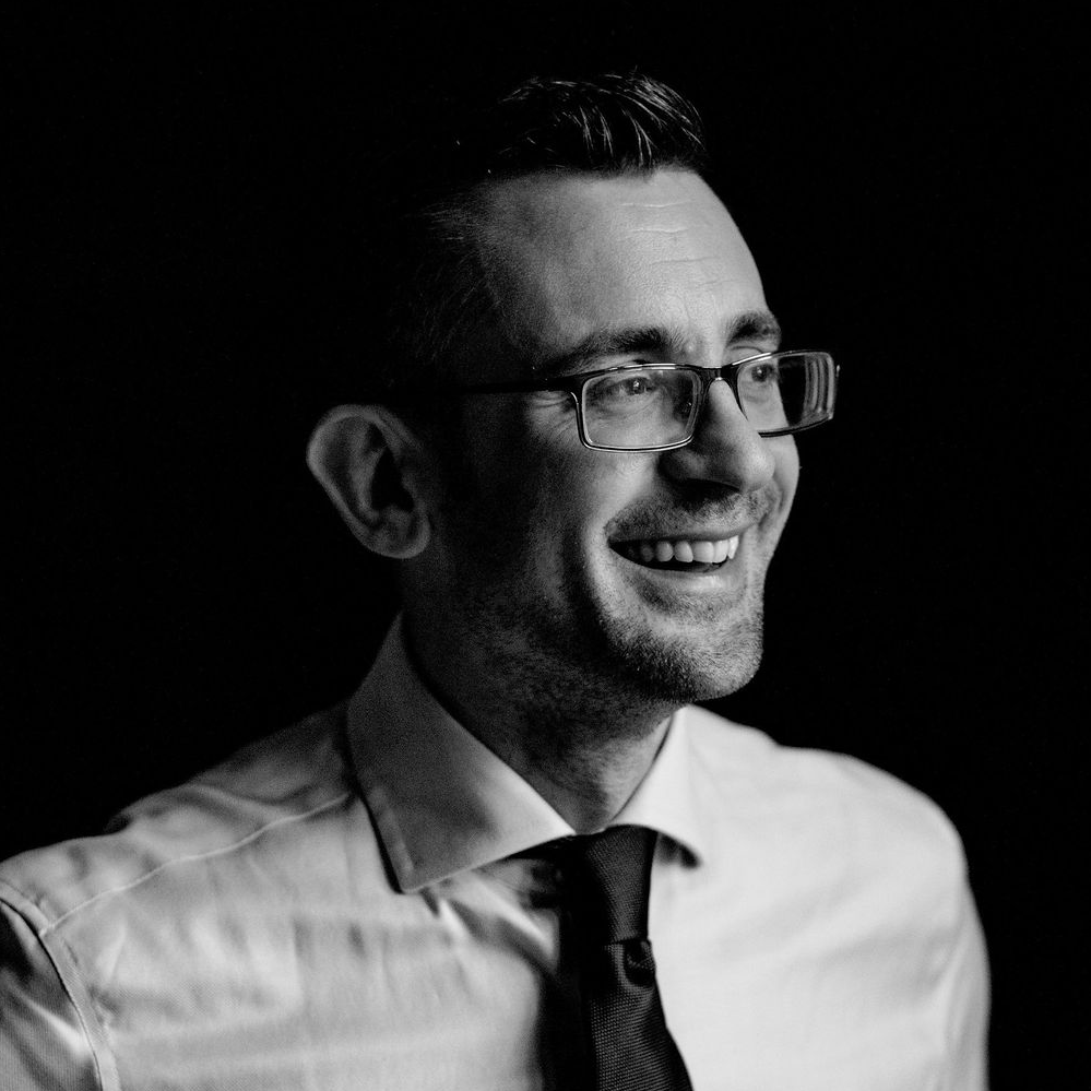 Headshot of Dave Liddament